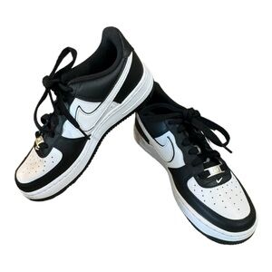 👟 🔥 NIKE Air Force 1 AUTHENTIC ‘07 Panda Shoes Sz 6 W
